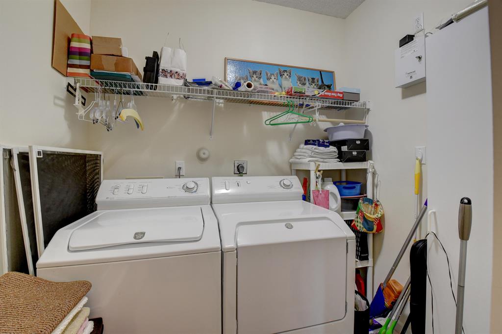 QUAIL RUN VILLAS - Residential