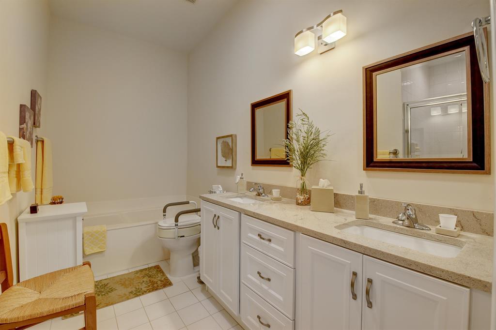 QUAIL RUN VILLAS - Residential