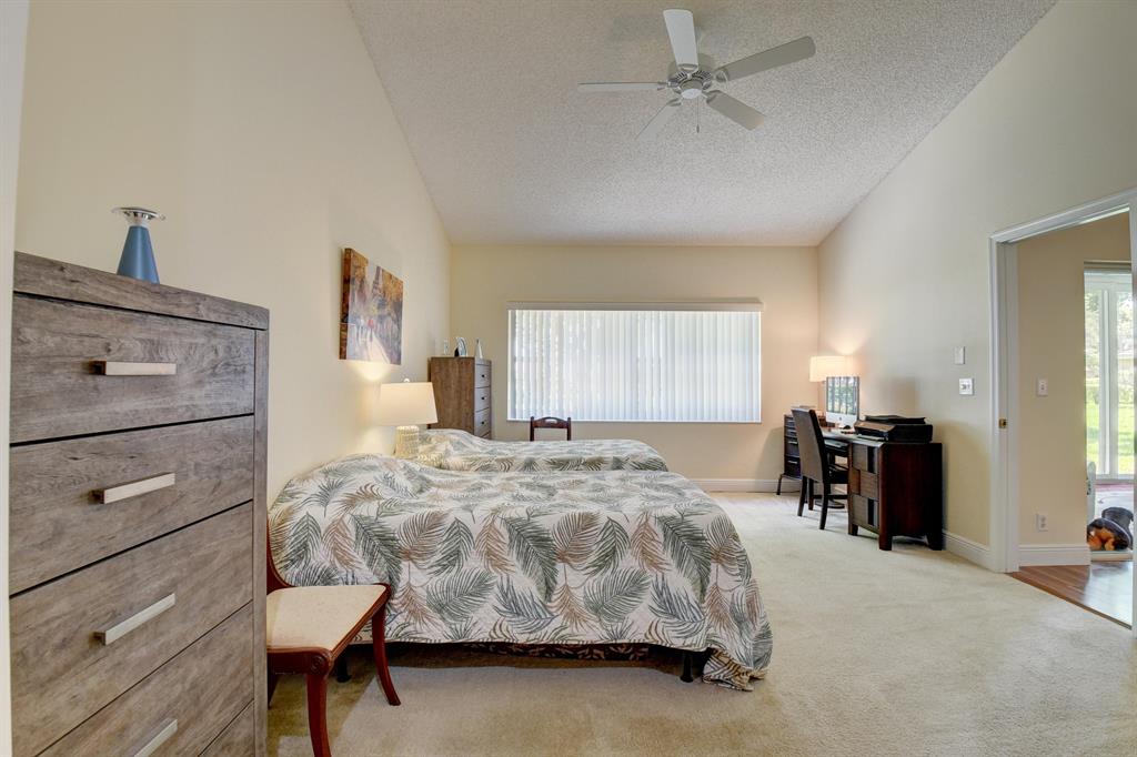 QUAIL RUN VILLAS - Residential