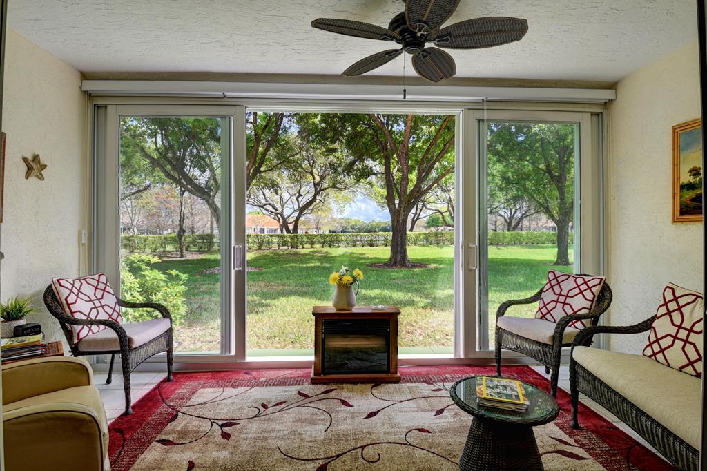 QUAIL RUN VILLAS - Residential