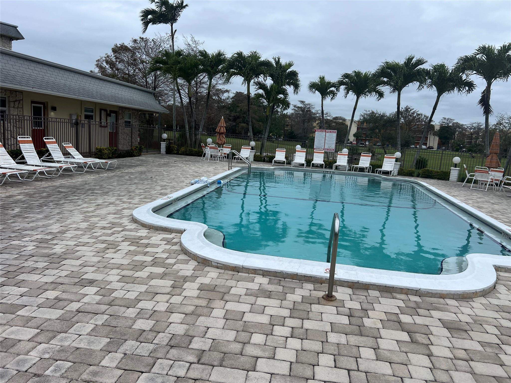Lauderhill East - Residential