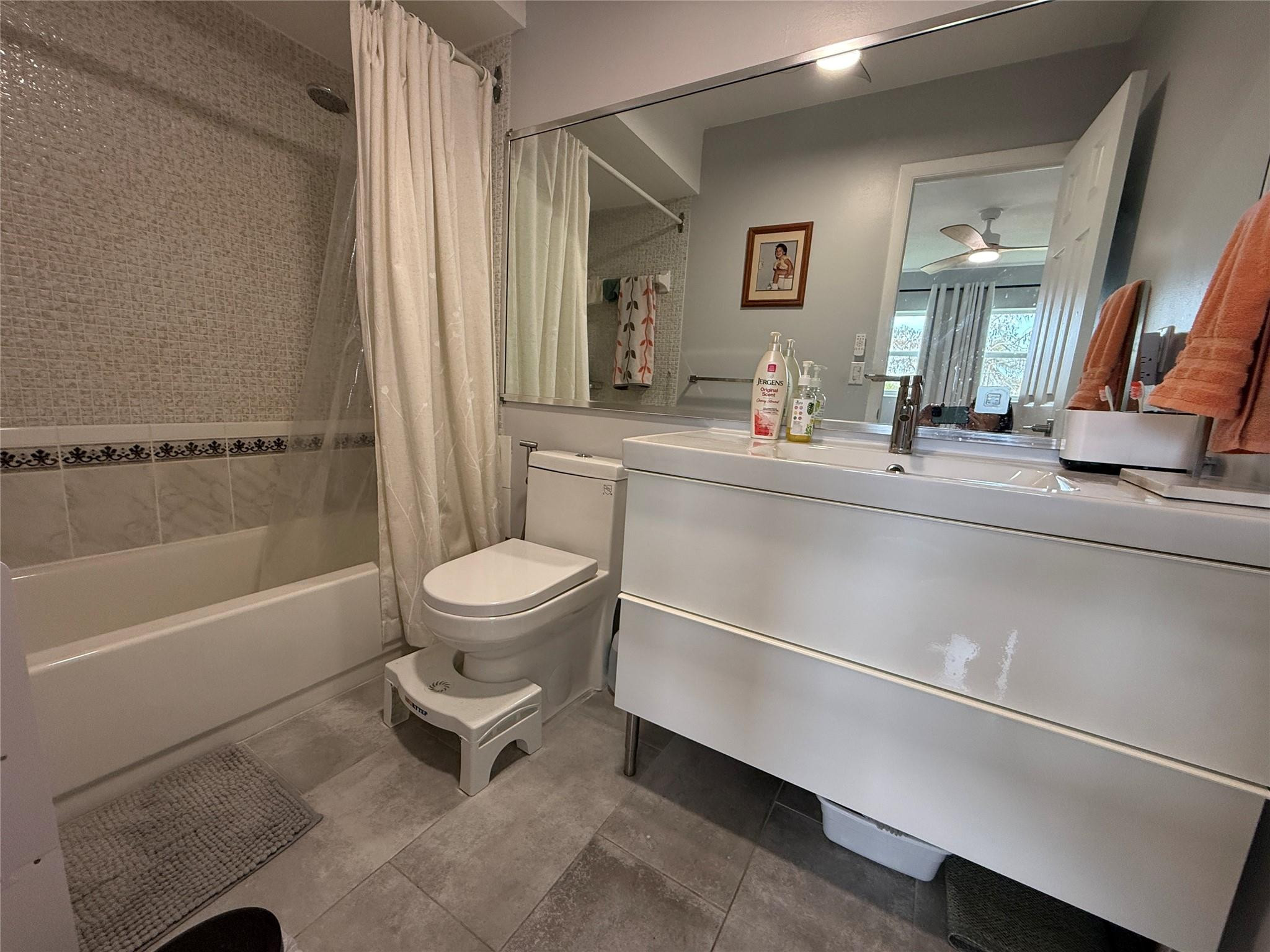 Lauderhill East - Residential