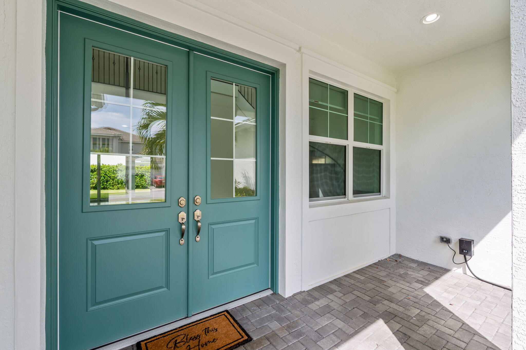 Properties 5627 Opal Drive