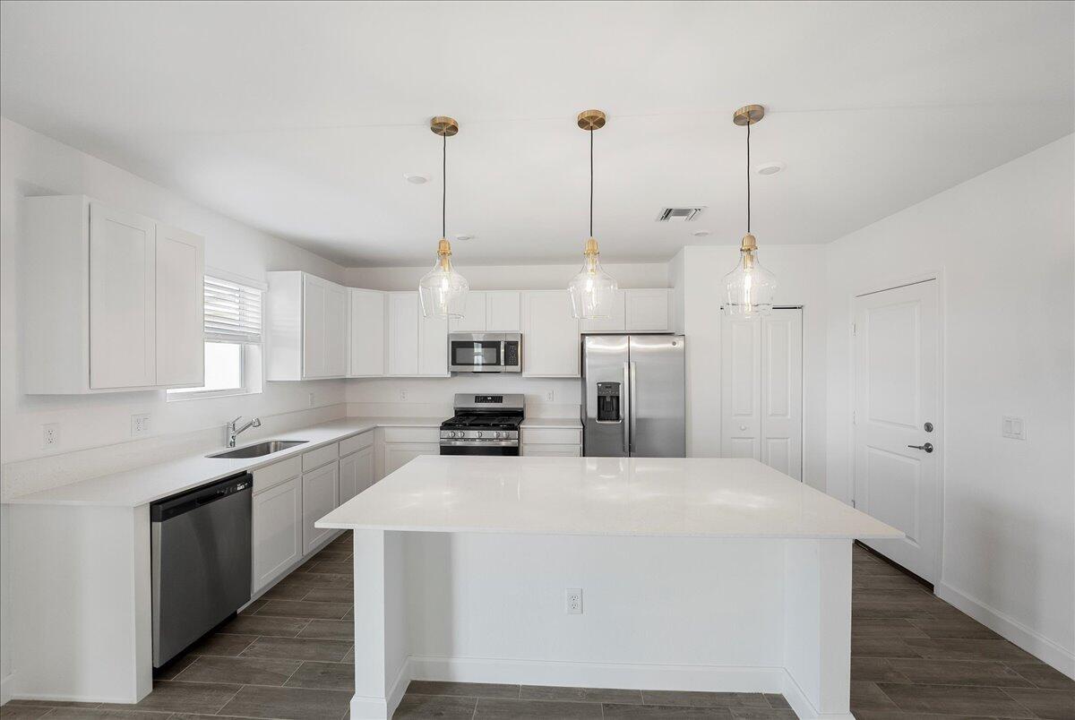 LTC RANCH WEST PHASE 1 Br - Residential Lease