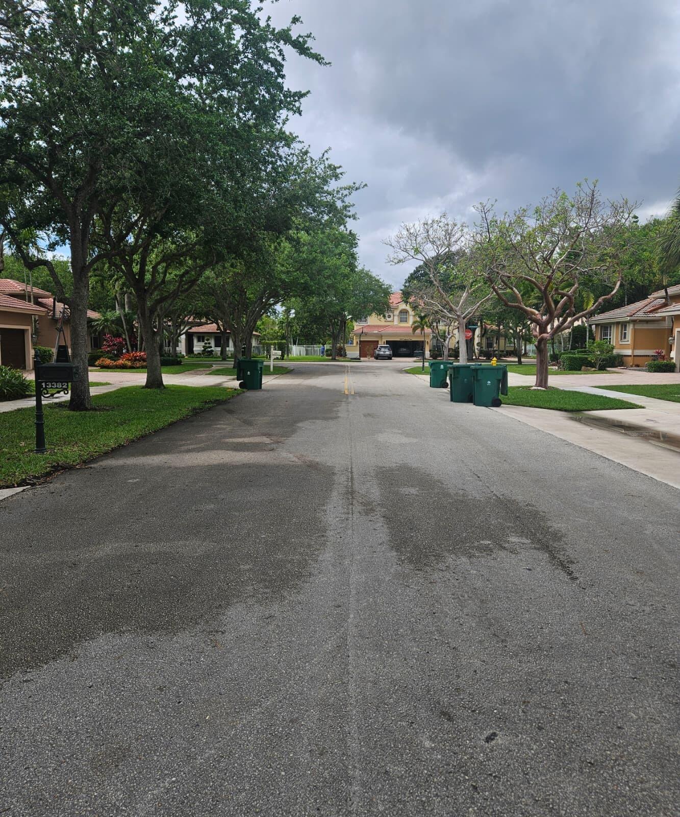 COUNTRY GLEN - Residential