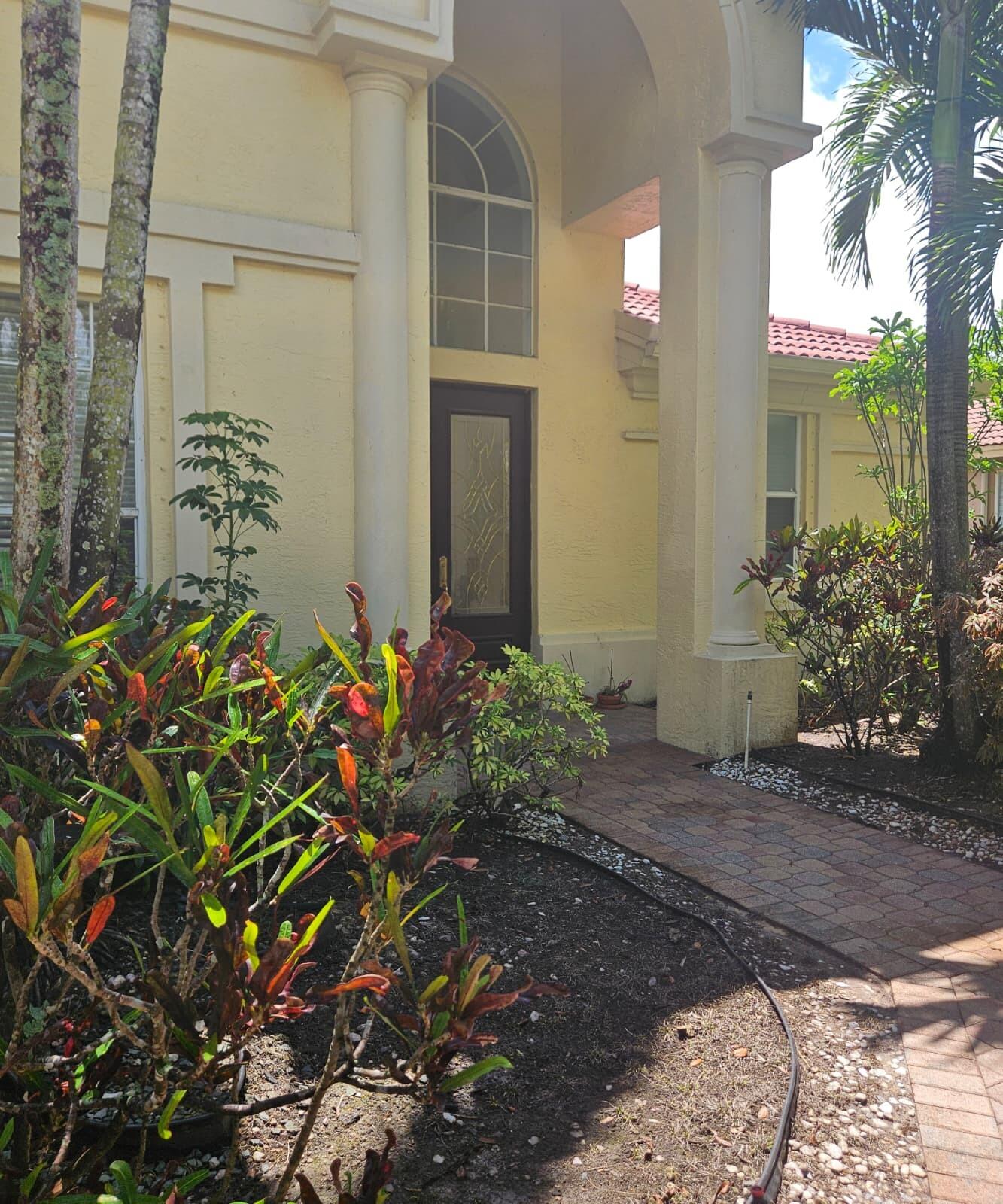 COUNTRY GLEN - Residential