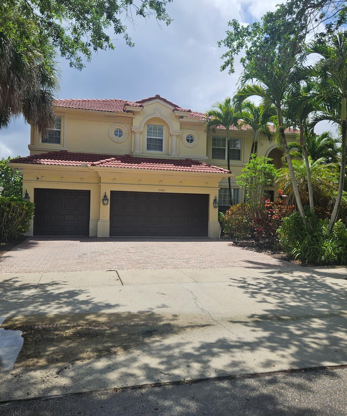 COUNTRY GLEN - Residential