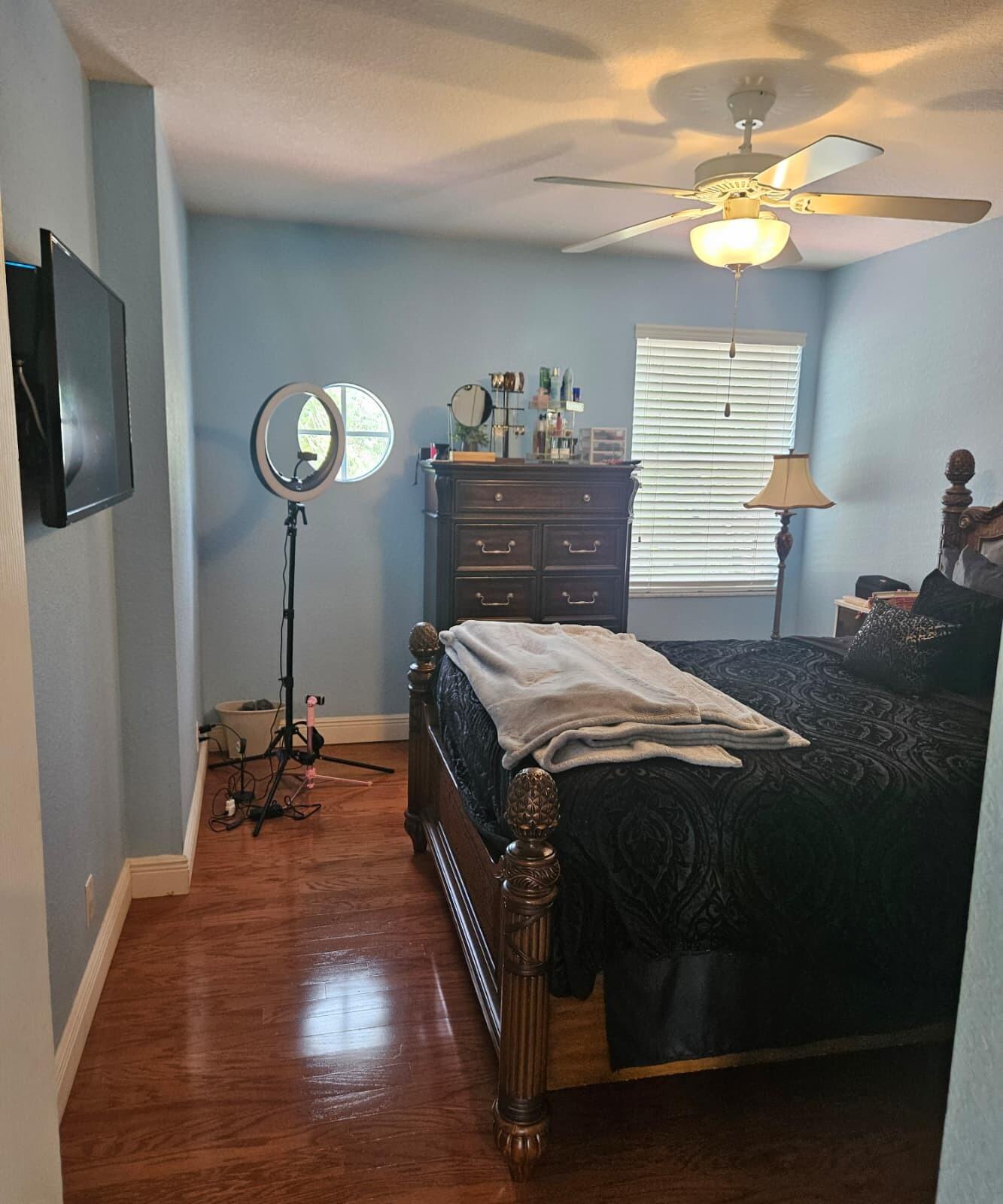 COUNTRY GLEN - Residential