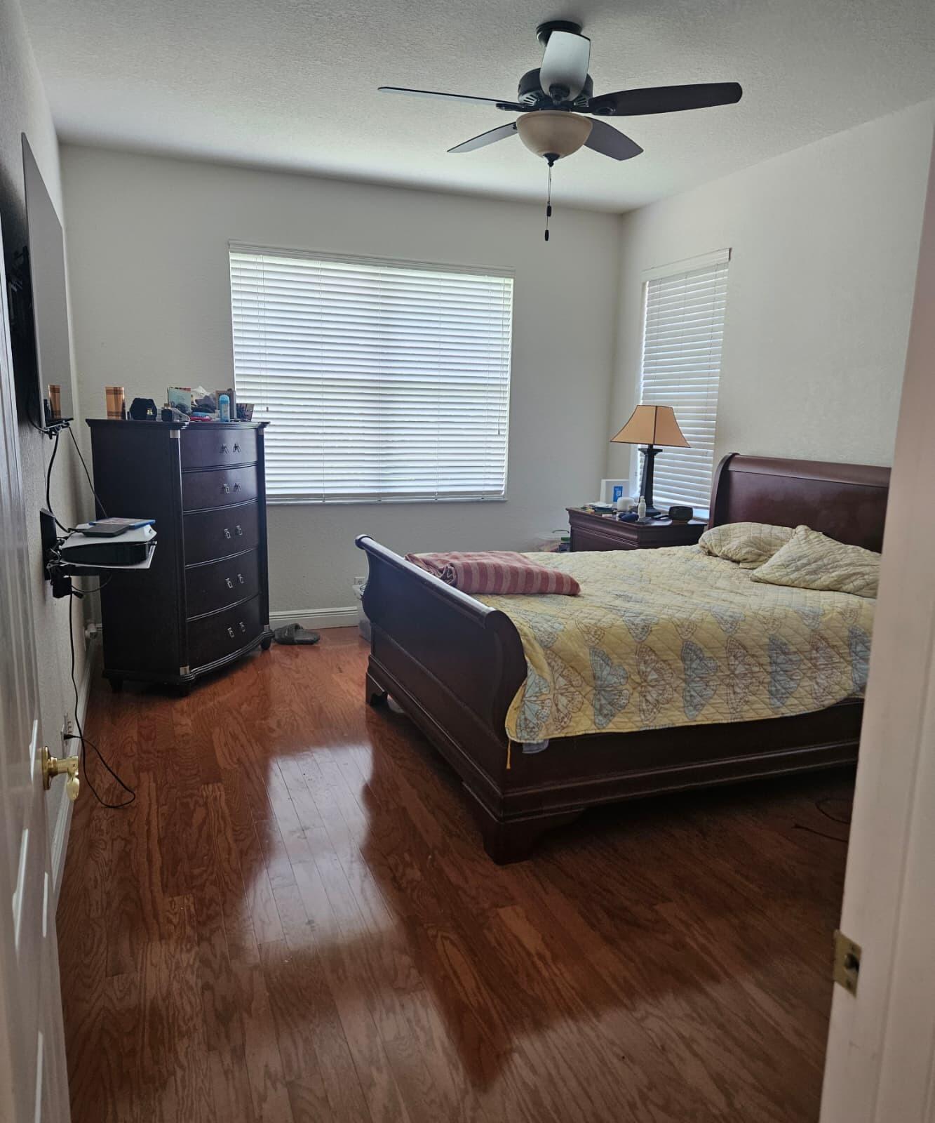 COUNTRY GLEN - Residential