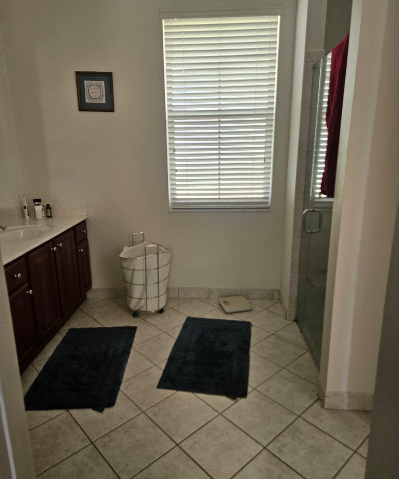 COUNTRY GLEN - Residential