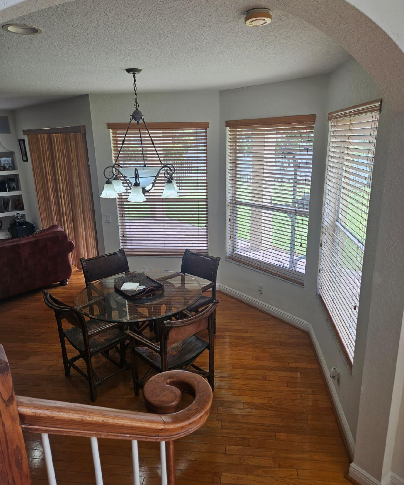 COUNTRY GLEN - Residential
