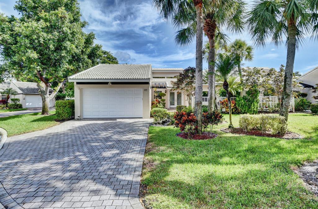 Delray Beach/Boynton BorderHunters Run Country ClubFabulous Villa, Light & Bright, Golf Course Views, Cul de Sac Location. Eat in Kitchen with Glass Sliders to Open Atrium Patio, Walk In Pantry, Recessed Lighting, Granite Counters. Newer A/C. Glass Enclosed Florida Room. Den/3rd Bedroom with Built Ins, Master Bedroom with Updated En Suite Bathroom. Private Patio From Glass Sliders From Master. Outfitted Closets in Master.Cathedral Ceiling with Clerestory Windows. Entry Features Double Glass Doors with Phantom Screens.White Tile Throughout Living Areas. Being Sold Furnished as Presented, Golf Cart Included, Art Work & Personal Items not included. Golf, Tennis, Fitness, Pickleball! $43,500 mandatory Equity Bond.Under 62?? Save $