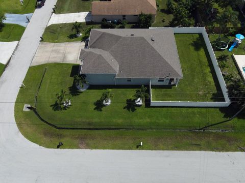 A home in Port St Lucie