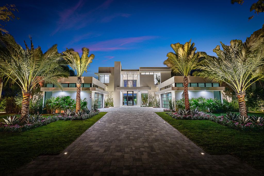 Photo of 410 Mariner Drive, Jupiter, FL 33477 (MLS # R10936670)
