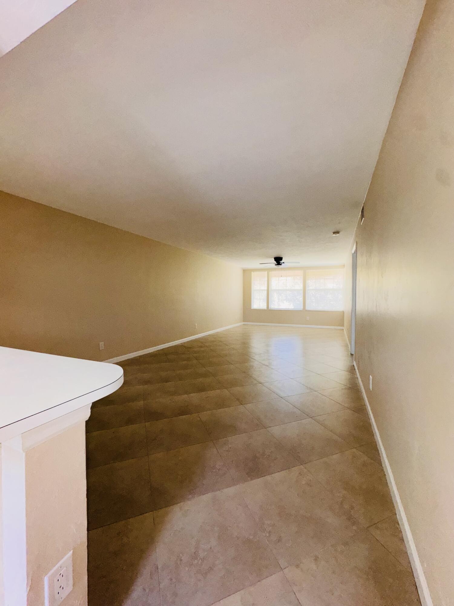PALM BEACH TRACE CONDO - Residential Lease