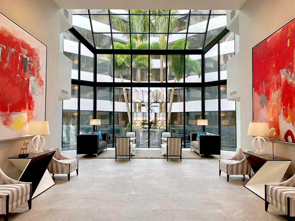 PALM BEACH HAMPTON CONDO - Residential