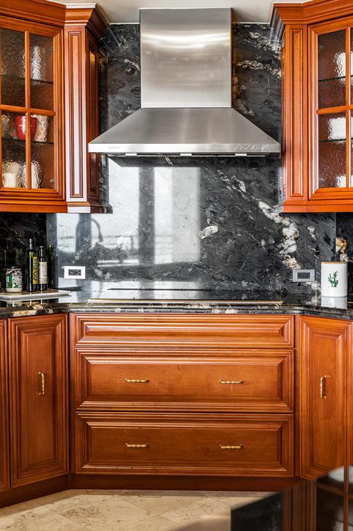 PALM BEACH HAMPTON CONDO - Residential