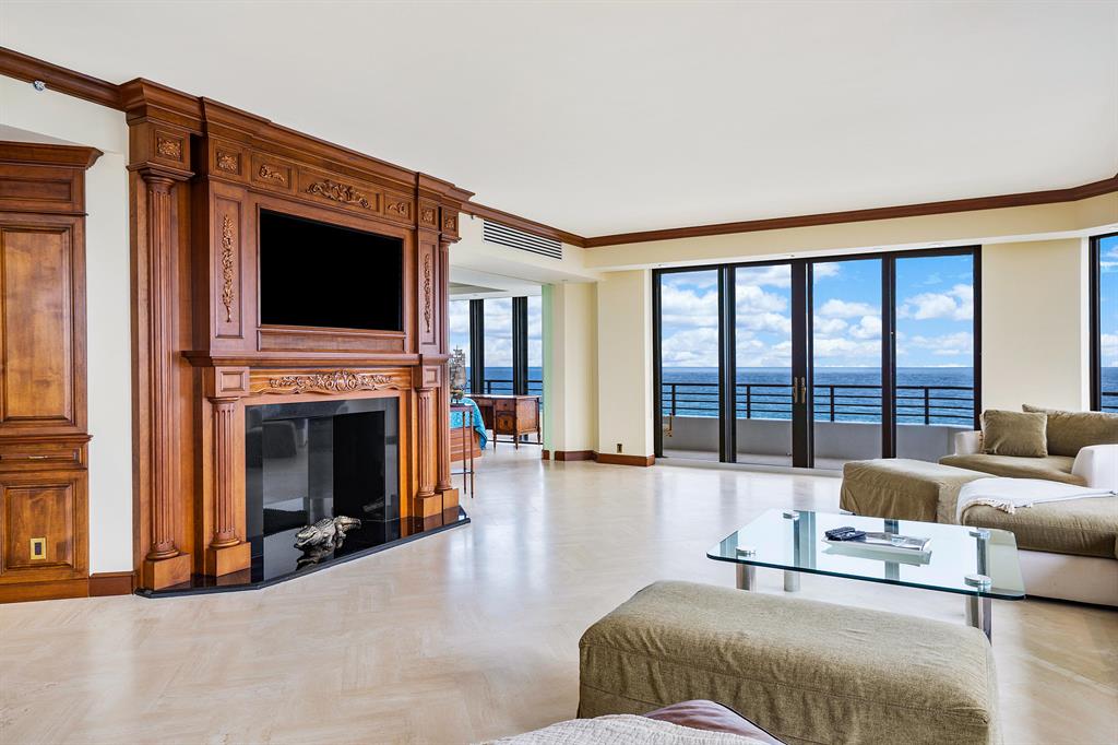 PALM BEACH HAMPTON CONDO - Residential