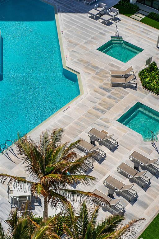 PALM BEACH HAMPTON CONDO - Residential