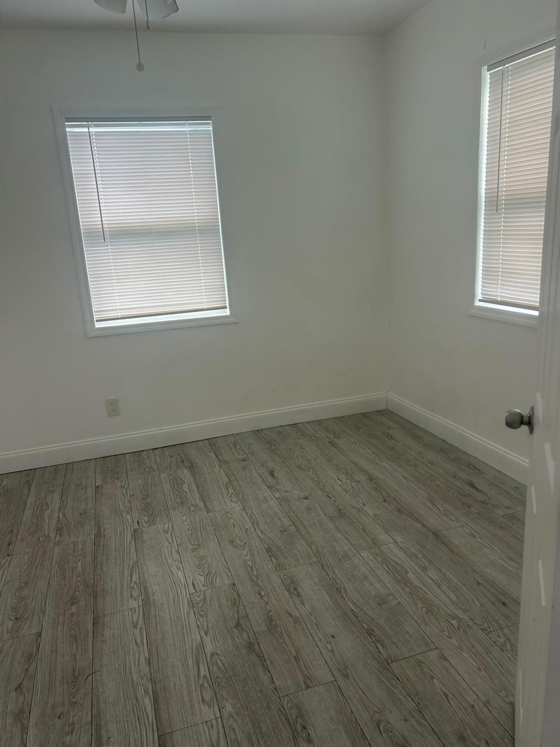 LAKEWOOD GARDENS PL 1 IN - Residential Lease