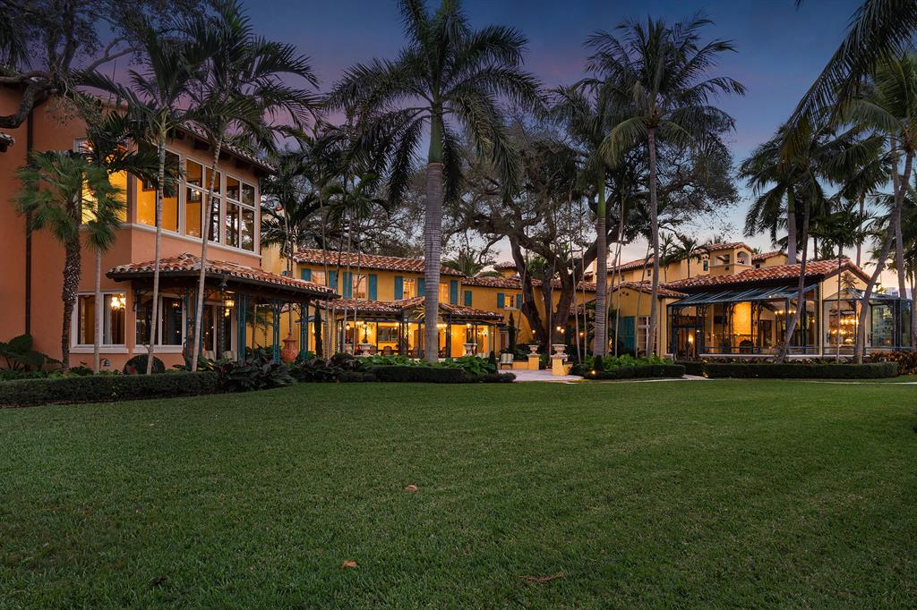 RIO VISTA ISLES - Residential