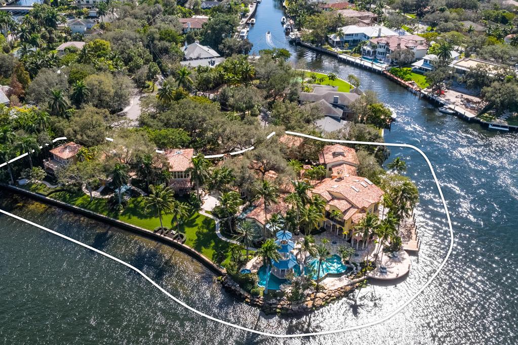 RIO VISTA ISLES - Residential