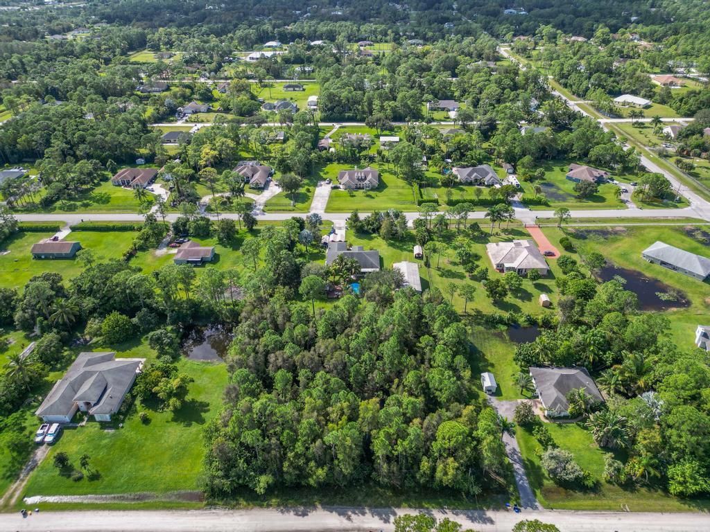 Photo of 16701 83 Place N, Loxahatchee, FL 33470 (MLS # R10927177)