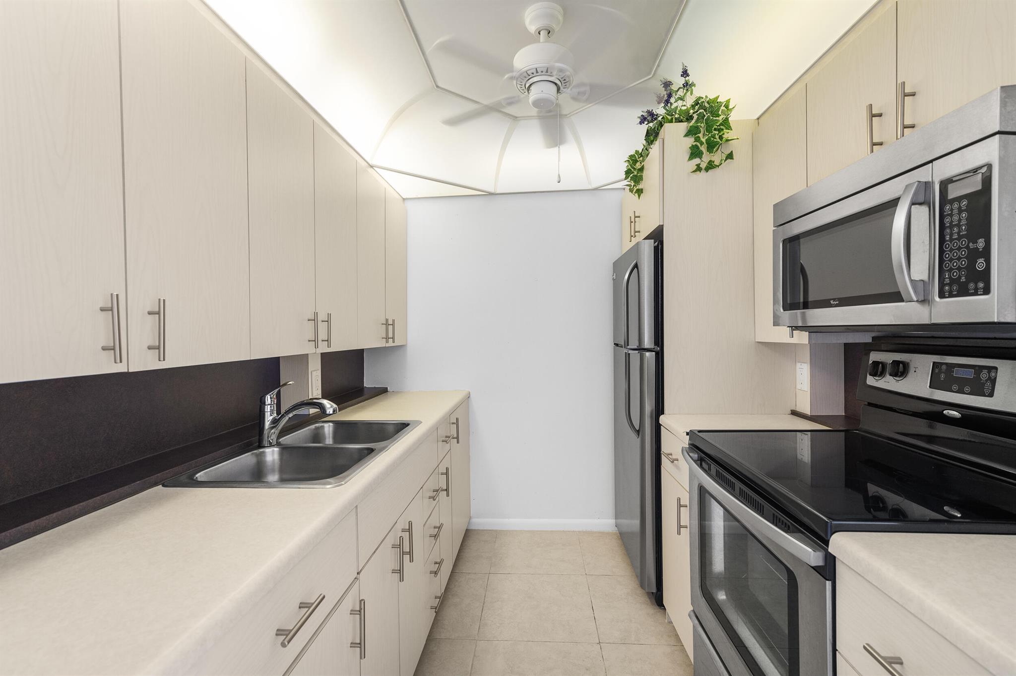 CORNWALL AT CENTURY VILLA - Residential