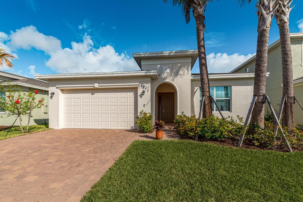 Photo of 1277 NW Leonardo Circle Cir, Port St Lucie, FL 34986 (MLS # R10692155)