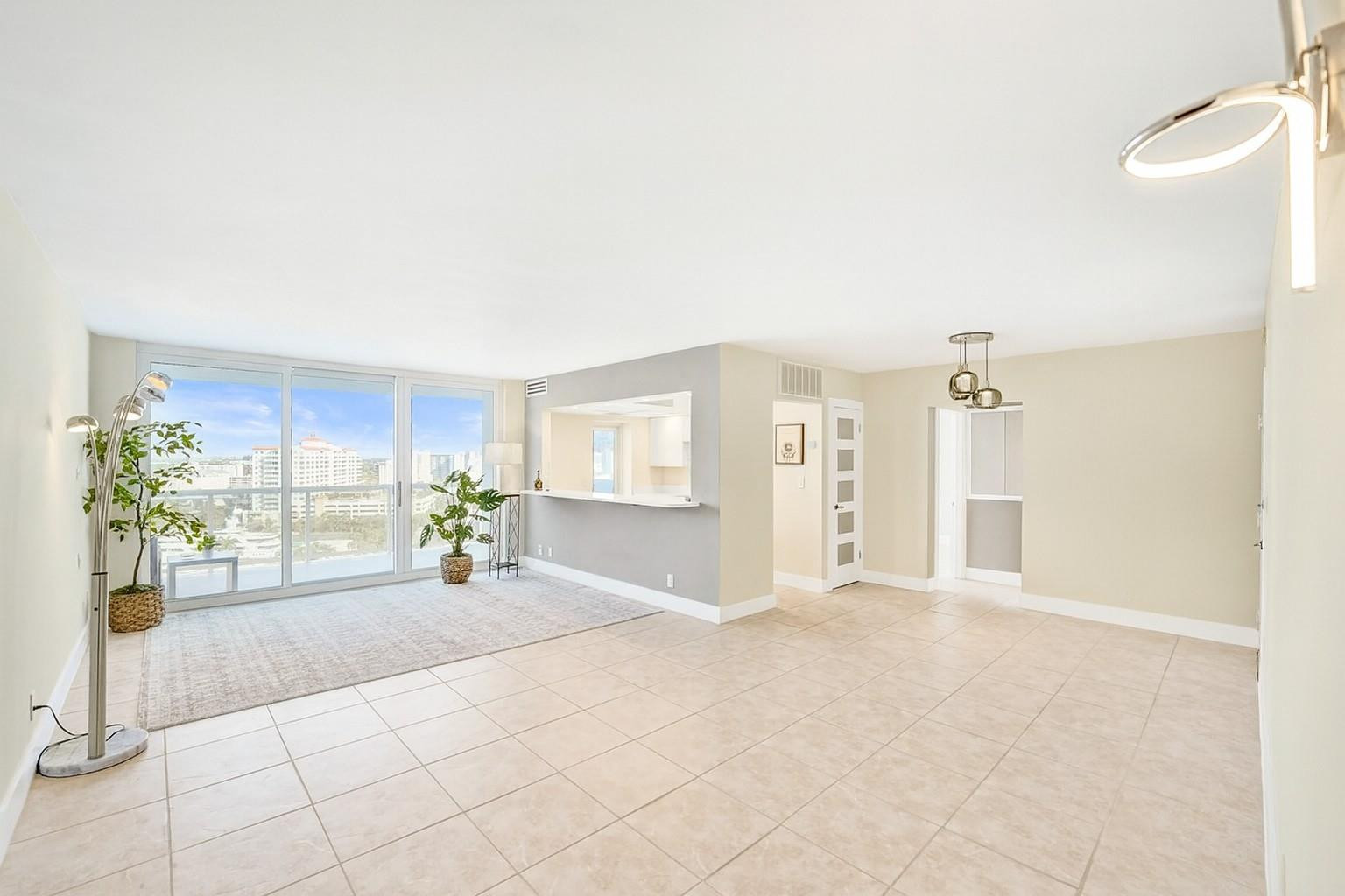 EMBASSY TOWER II INC COND - Residential Lease