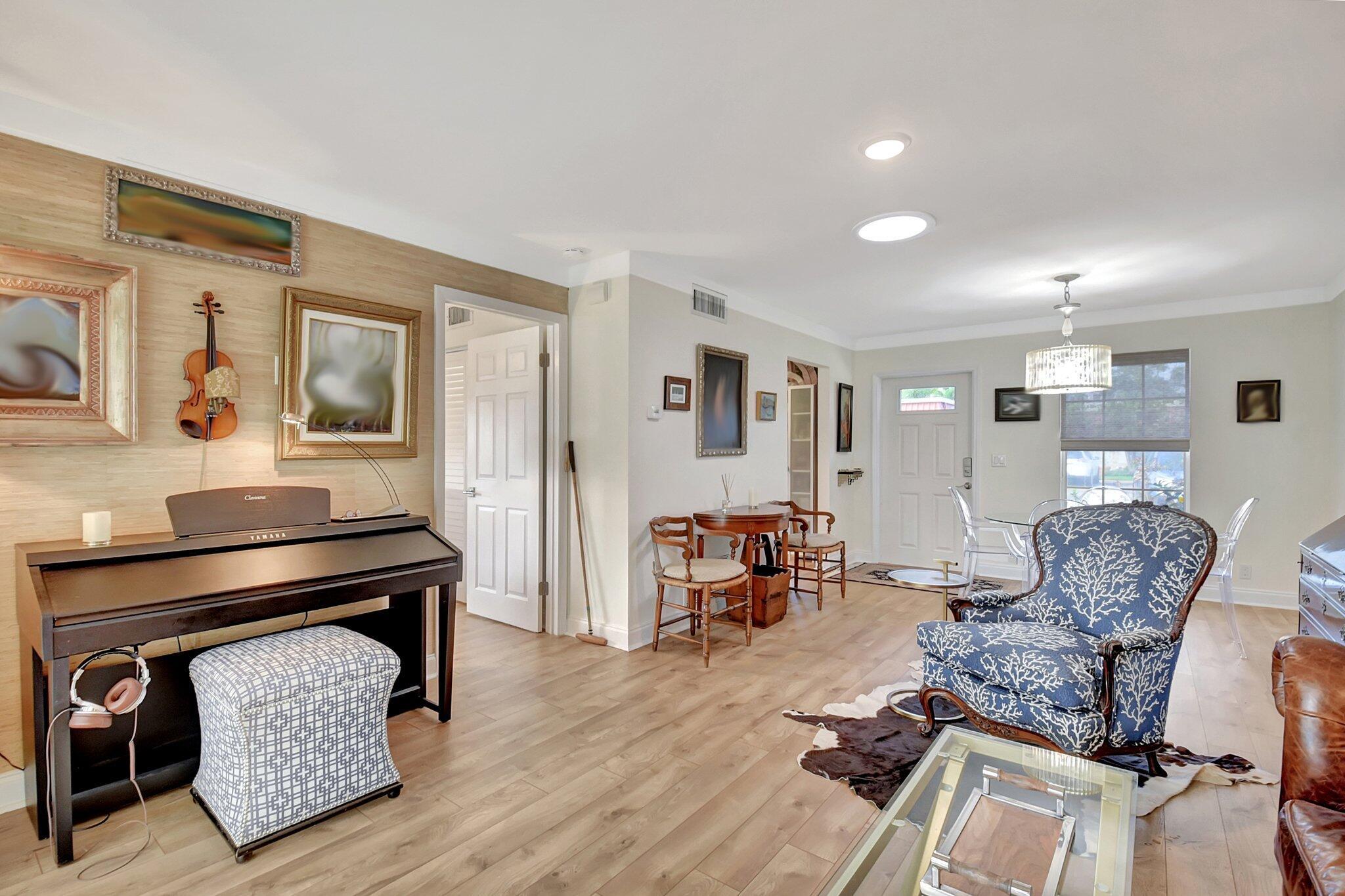 644 Marlboro Oval 644