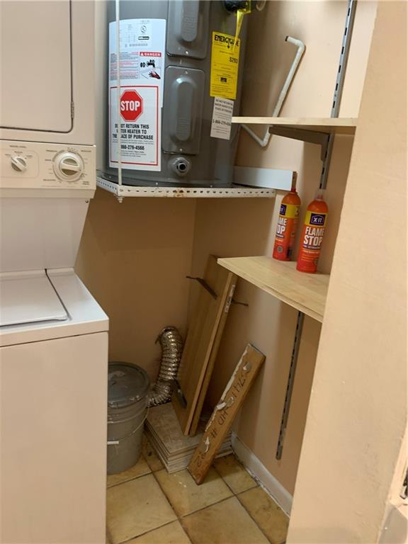 BRENTWOOD TOWNHOUSE 3 CON - Residential