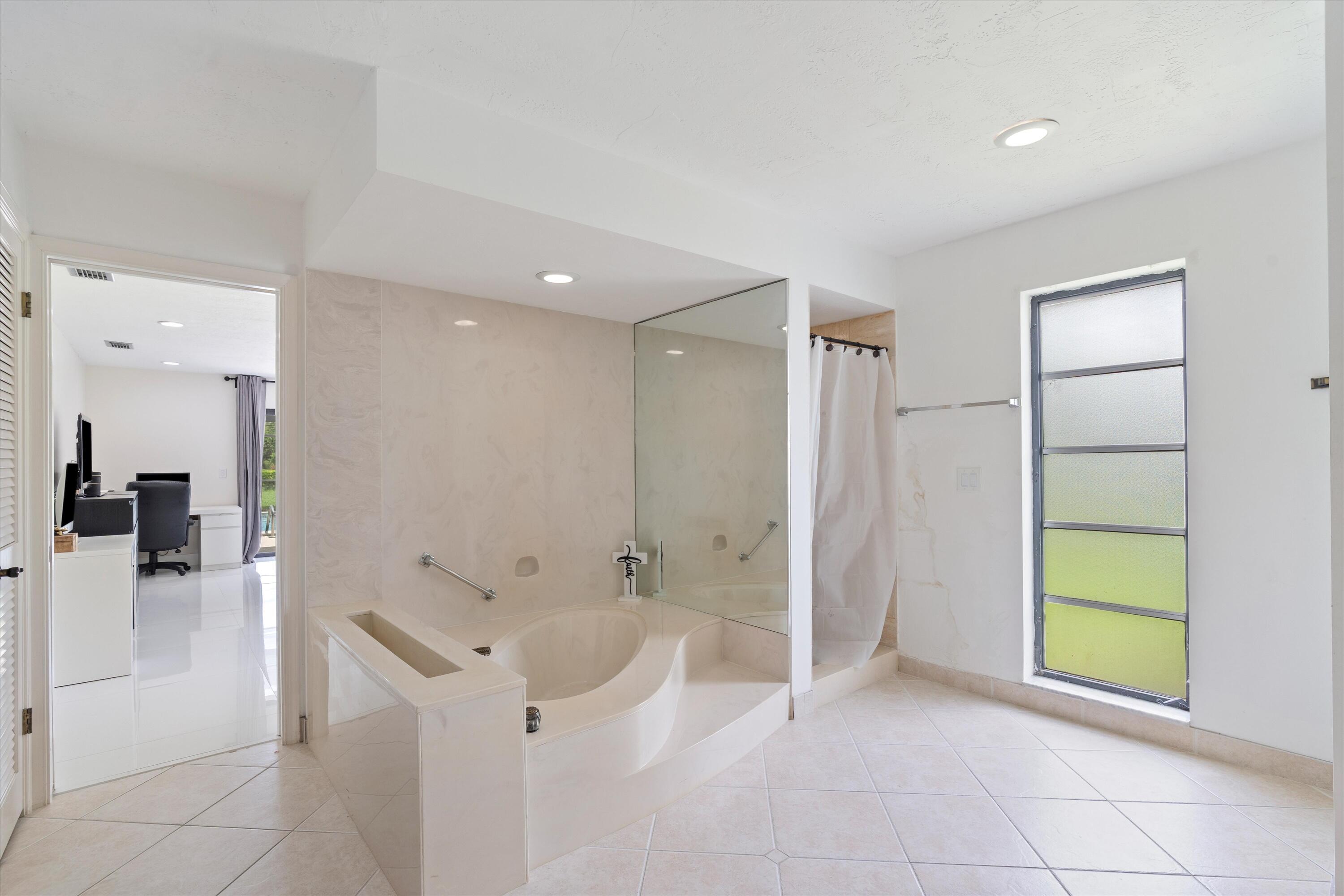 ATLANTIS 3 CITY OF - Residential