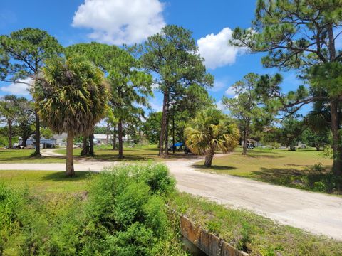 Photo of 9610 Orange Avenue, Fort Pierce, FL 34945 (MLS # B26028301)