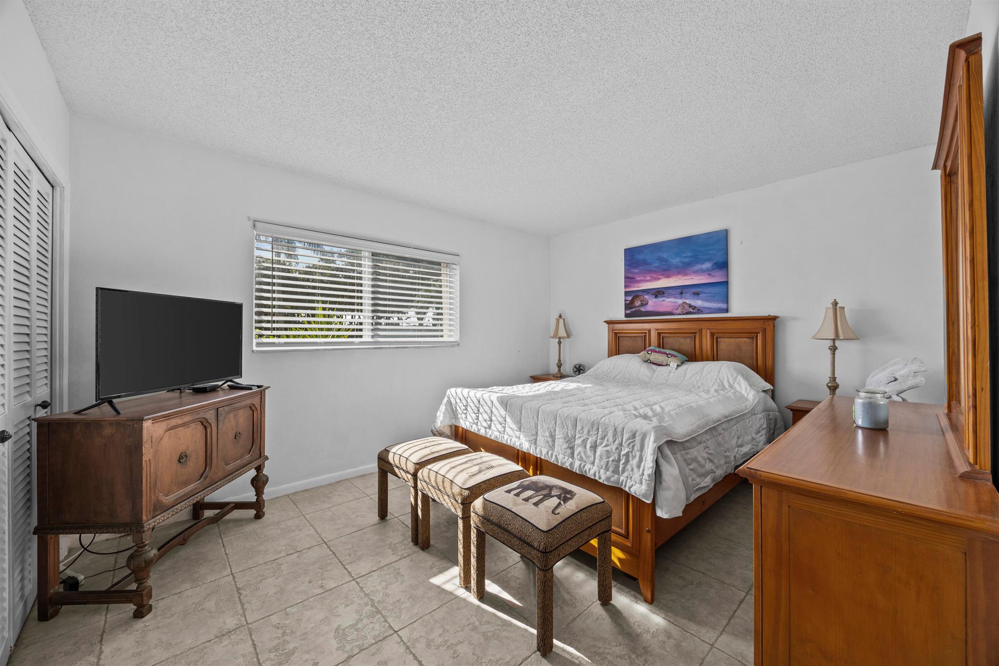 ISLAND TOWERS INC CONDO - Residential Lease