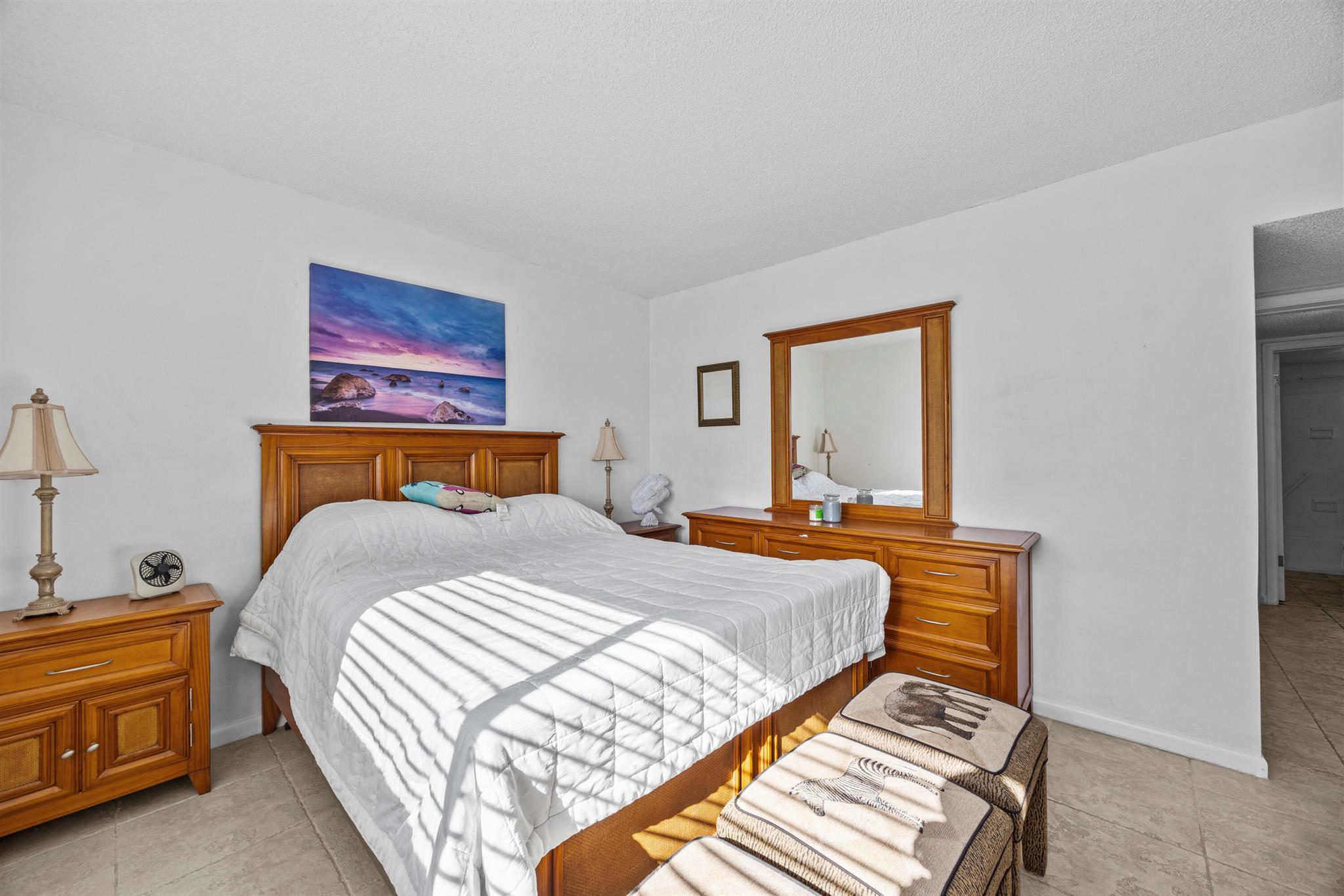 ISLAND TOWERS INC CONDO - Residential Lease