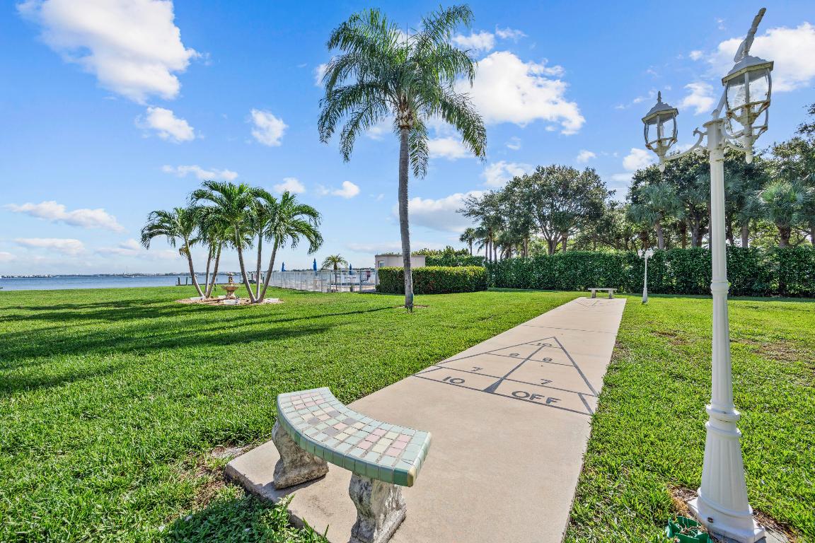 ISLAND TOWERS INC CONDO - Residential Lease