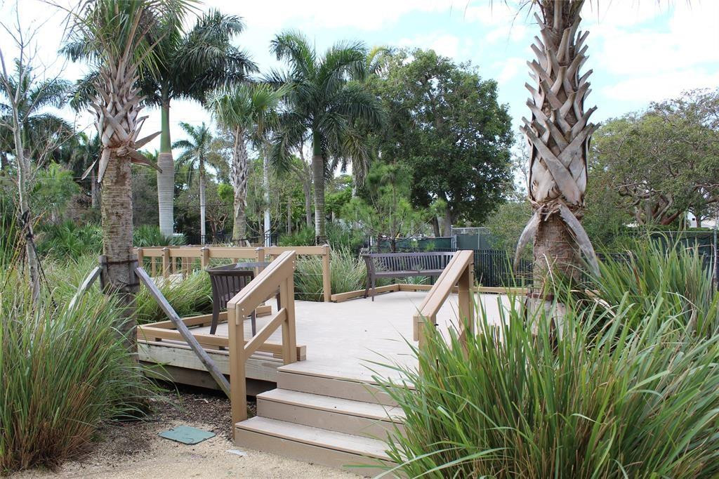 Royal Park Condominium - Residential