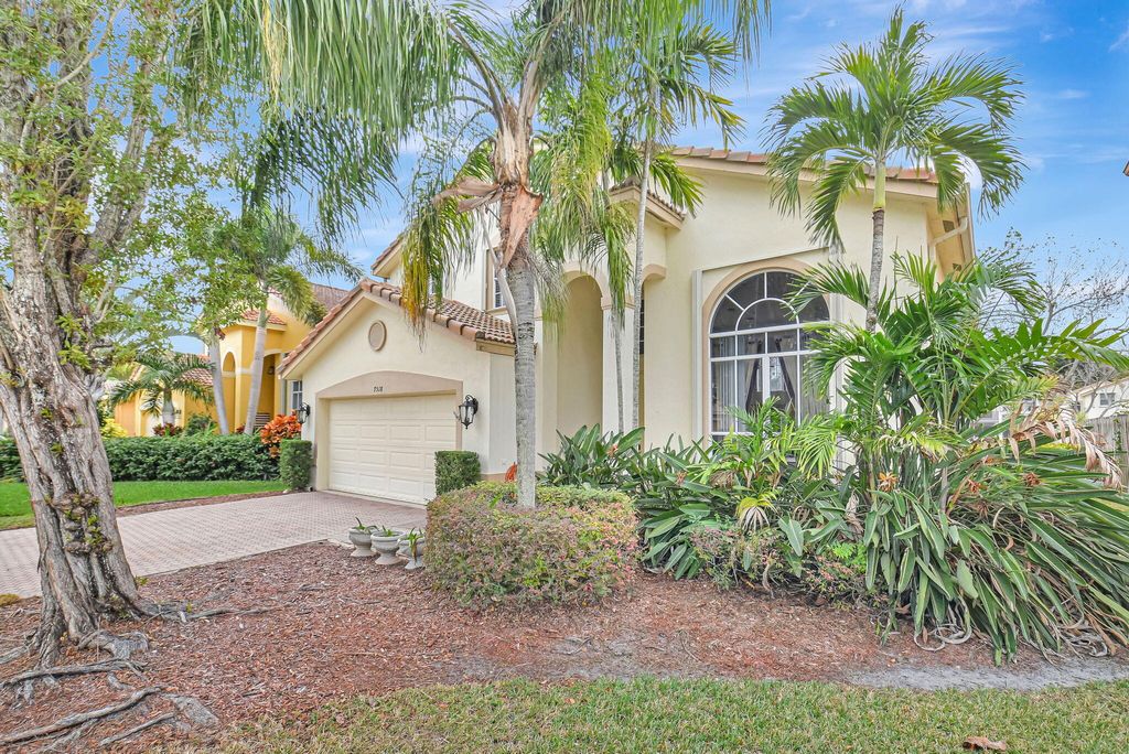Photo of 7518 Colony Lake Drive, Boynton Beach, FL 33436 (MLS # R11053982)