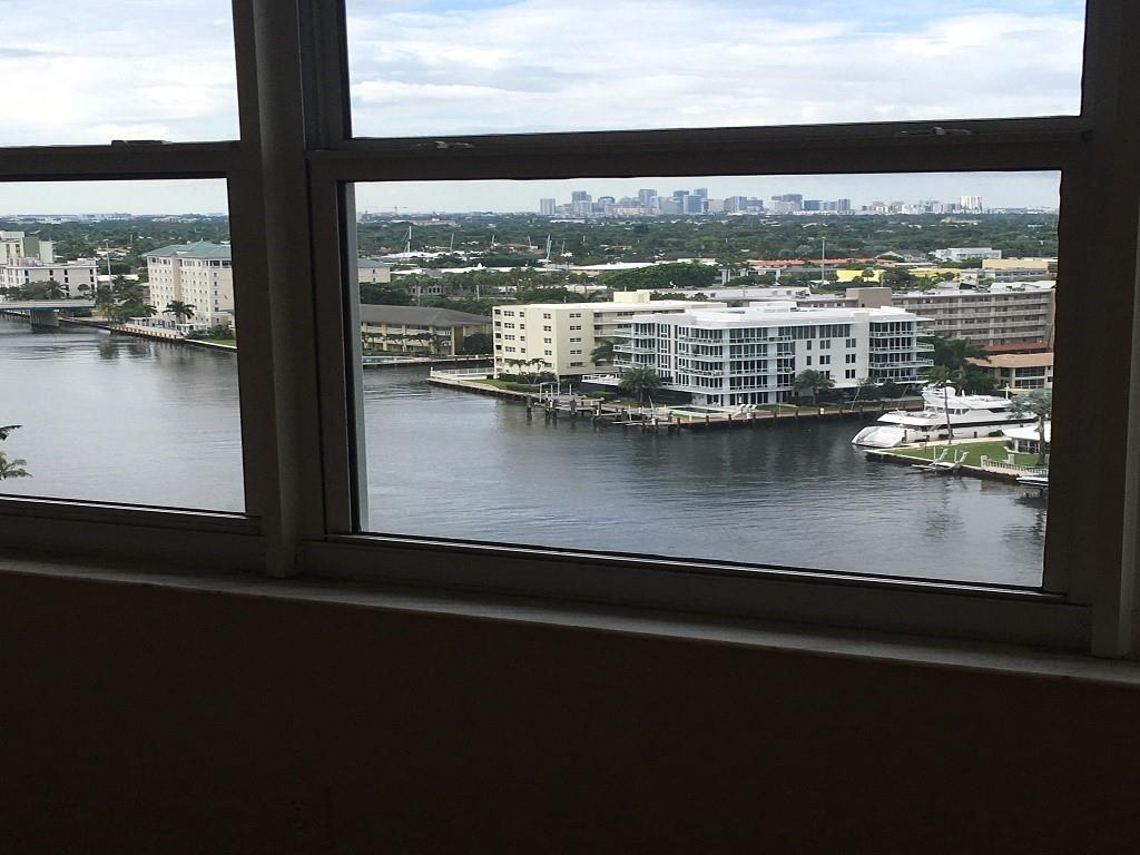 Coral Ridge Towers North - Residential