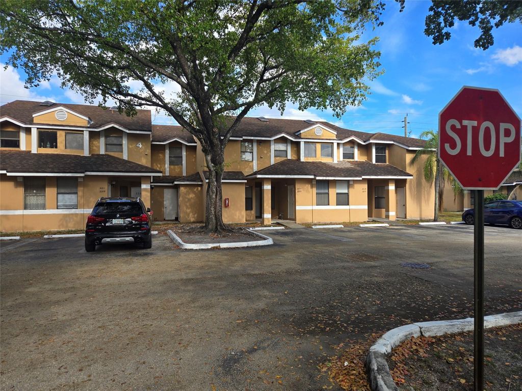 Photo of 2213 SW 80th Terrace #2213, Miramar, FL 33025 (MLS # F10432092)