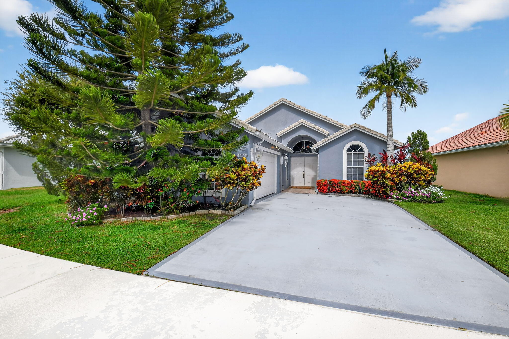 7777 Stirling Bridge Boulevard S