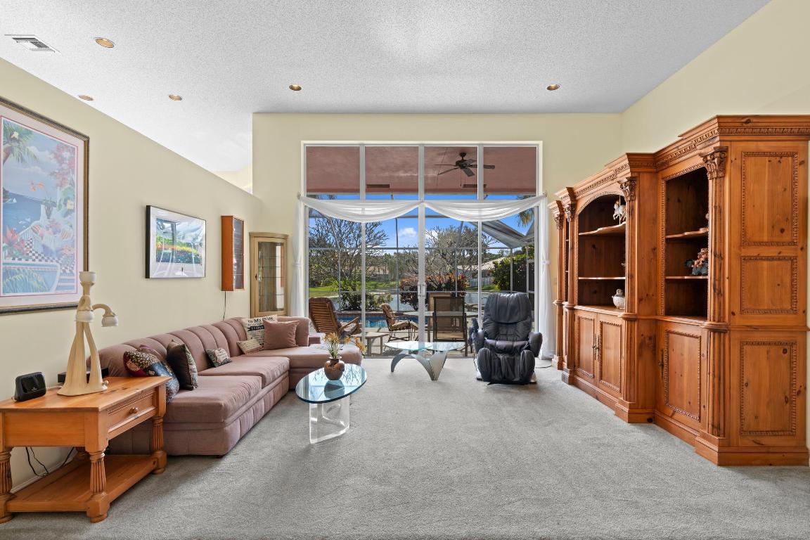 BROOKSIDE - Residential