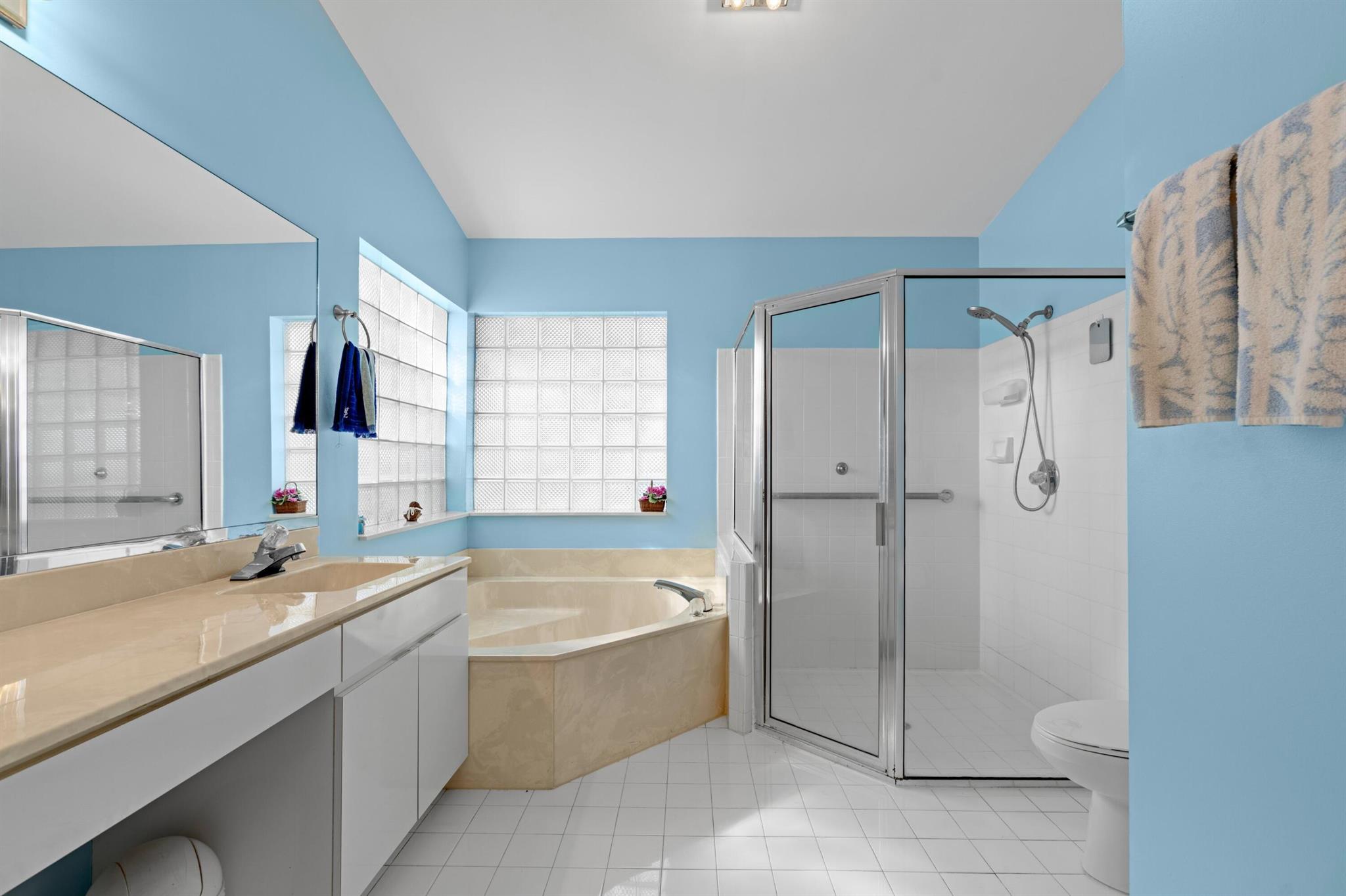 BROOKSIDE - Residential