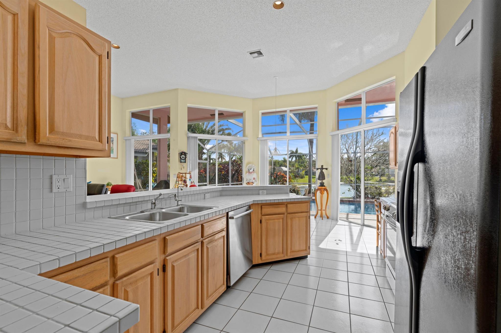 BROOKSIDE - Residential