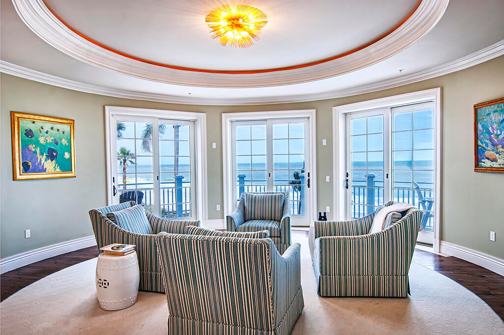 1010 EASTER LILY Lane 204, Vero Beach, FL, 32963/$4,250,000 4 1010 EASTER LILY Lane 204