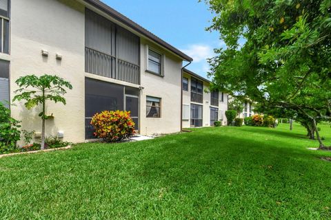 A home in Lake Worth