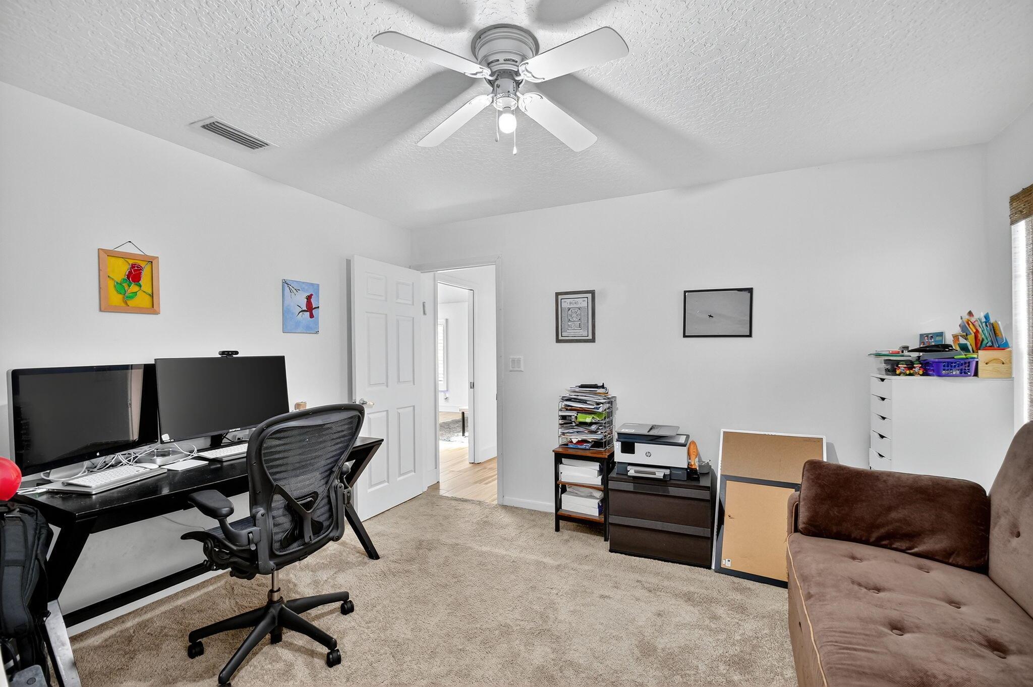 GREENVIEW SHORES 2 OF WEL - Residential