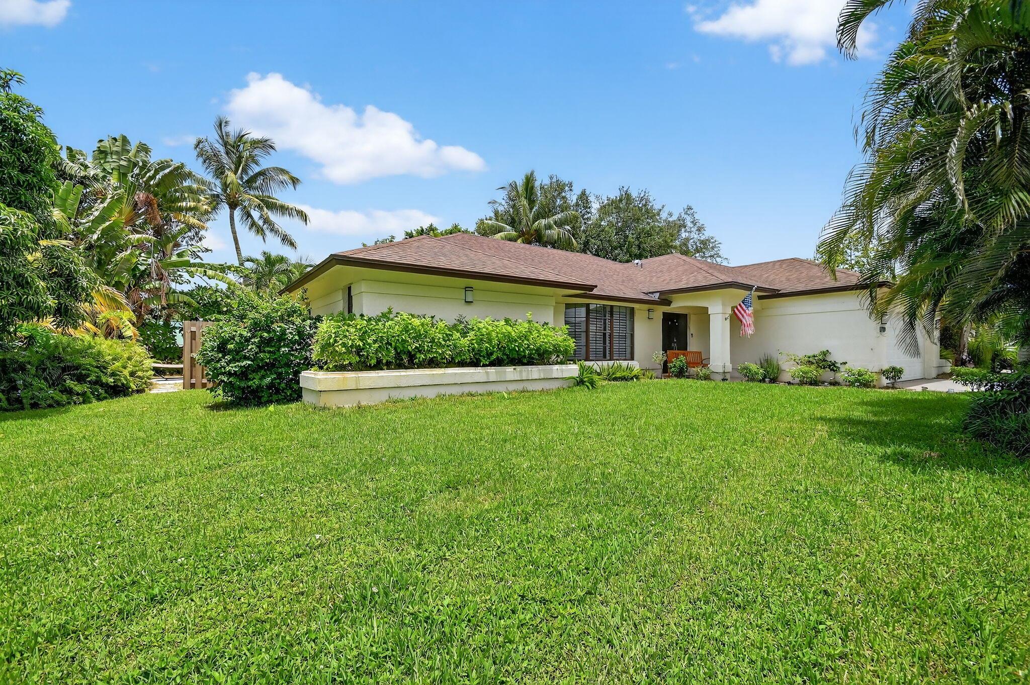 GREENVIEW SHORES 2 OF WEL - Residential