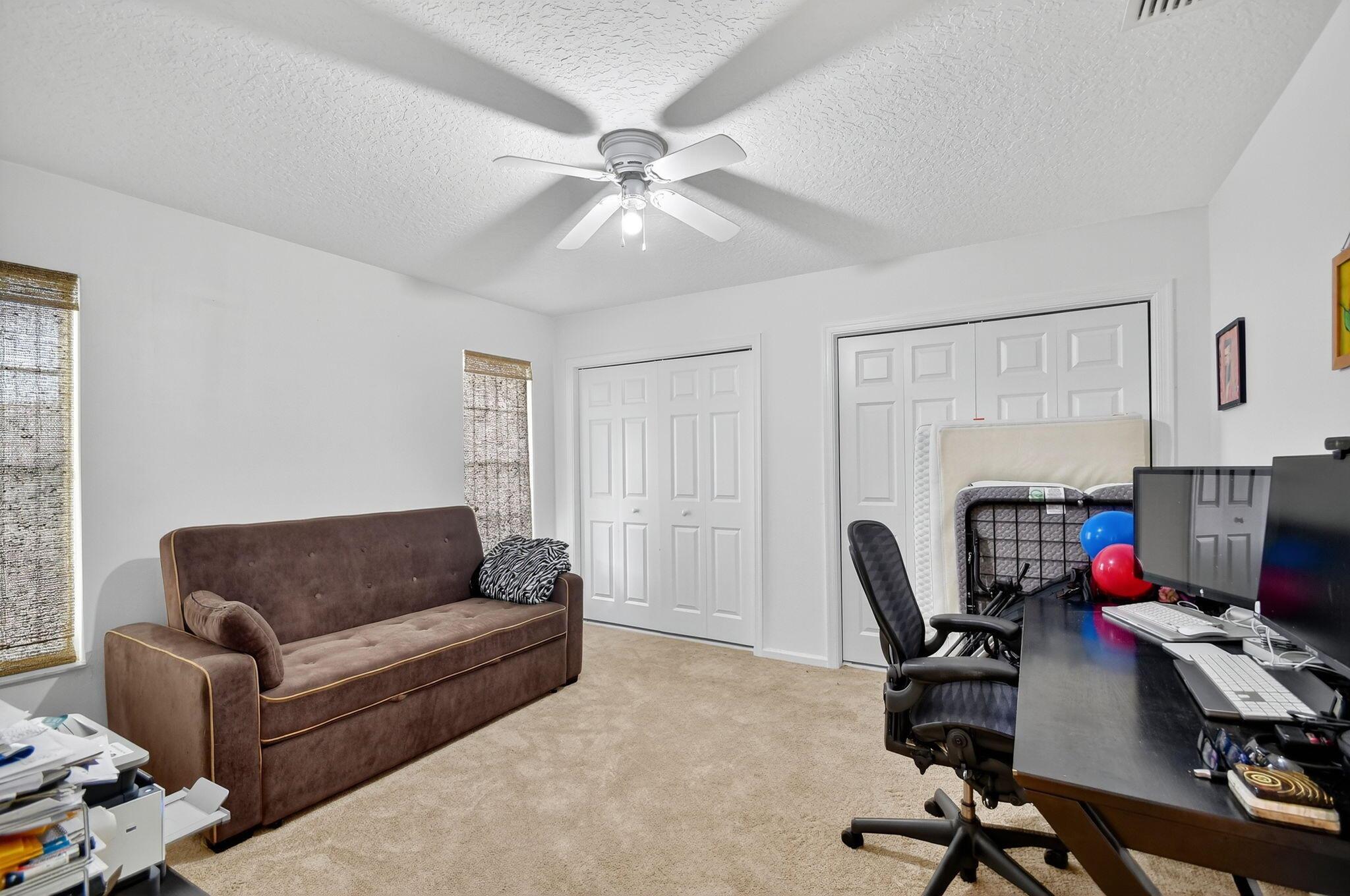 GREENVIEW SHORES 2 OF WEL - Residential